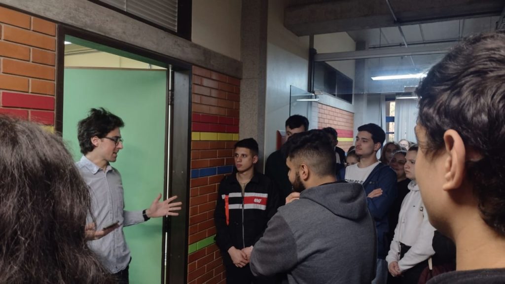 447be379-e2ab-4409-8340-63f6d9866314