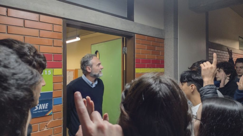 cc515dca-d533-4ec6-a92b-01da5520e539