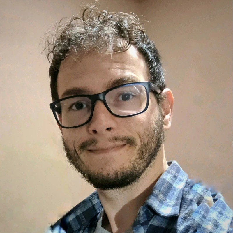 Foto do professor Thiago Lopes Trugillo da Silveira