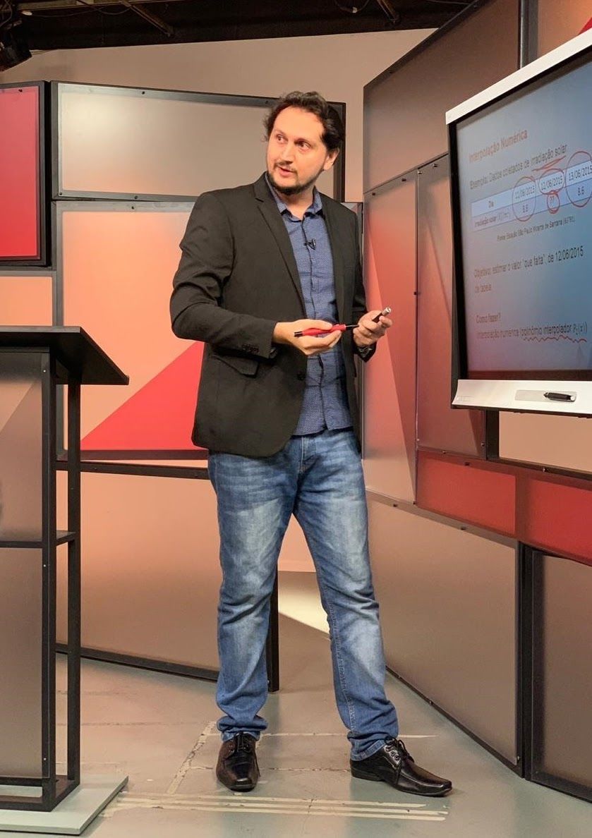 Photo of Wallace Casaca.